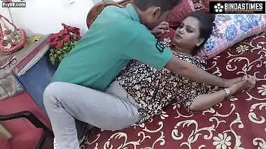 STUDENT’S FATHER REAL ANAL FUCK DESI PORN VIDEO WITH HOT LADY TEACHER ( HINDI AUDIO )