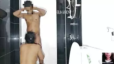 Shy wife resist her hubby to capture her hardcore session