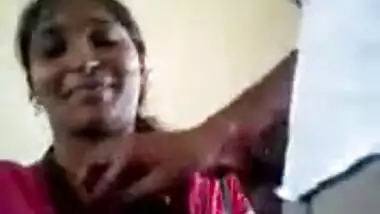 Tamil ponnu - soodana saaman oombal