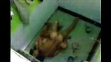 HD Indian shower porn of neighbor aunty with lover mms