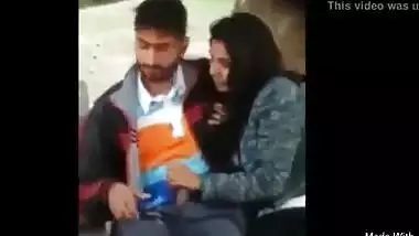 Indian hot gf suking dick in park