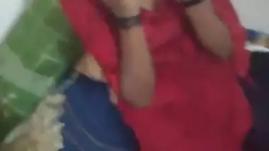 Desi Paid Randi Showing Her Boobs