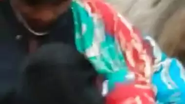 Desi MILF doesn't know XXX voyeur makes MMS video of her sucking off