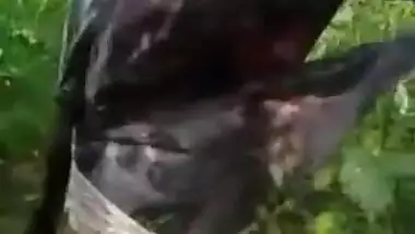 Desi beautiful Punjabi kudi Khet me nanga