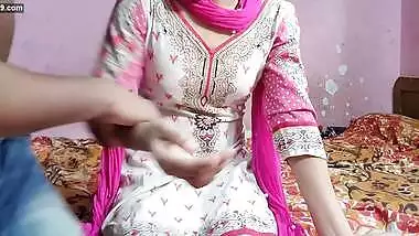 By giving the beauty of sister in law, the uncle on the side did not agree to it