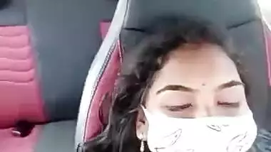 Bhabhi Shows Her Boobs On Live Show