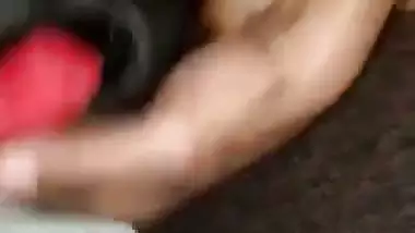 Sexy, big boob GF gives an Indian blowjob in bed