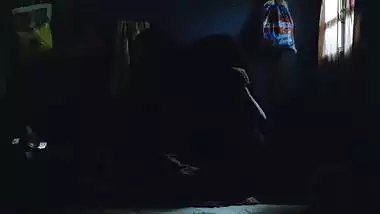 Actress Radhika Apte sex viral scene in sister midnight