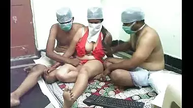 Desi office girl threesome sex with senior boss