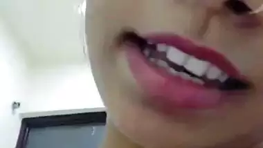 Tight ass bhabhi naked private video making viral MMS