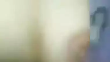 Desi coed decides to start XXX business and make MMS video with man