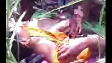 Indian porn movie of bengali village aunty outdoor sex with lover