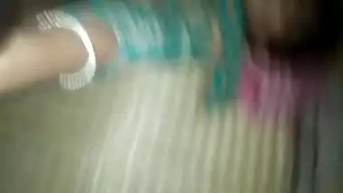 College girl boob sucking viral sex video