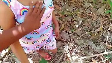 Sri Lankan Campus Girl Having Sex With Boyfriend In High-risk Outdoor Jungle