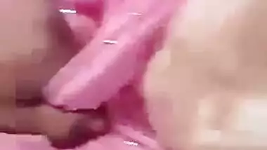 Bangladeshi Hijabi girl outdoor sex MMS video