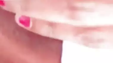 Horny Lankan Babe