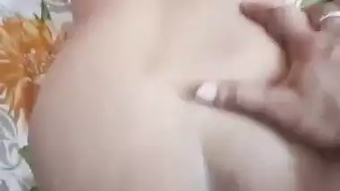 Sex MMS of fucking a round-ass lady in the doggy style