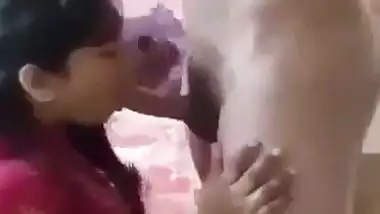 Desi milf gives an Indian blowjob to her husband’s friend