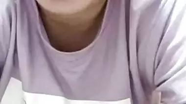 Big ass MILF sister naked after striptease viral MMS