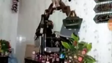 Nude girl shows her butt and enjoys video call sex