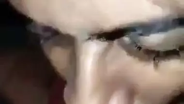 Man enjoys a lady’s desi chudai while shooting MMS