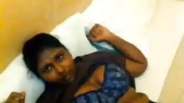 Tamil lady in hotel