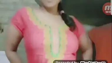 Homely Girl Huge Tits