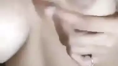 Bangla naked girl strips and records her nude MMS