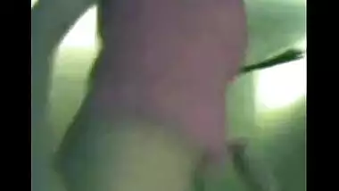 Indian girl show finguring n cam