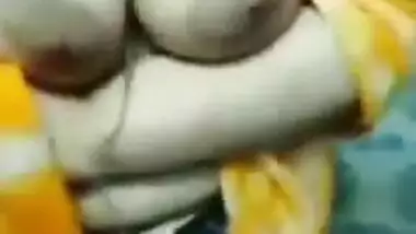 Bangladeshi beautiful big boobs girl sexy video