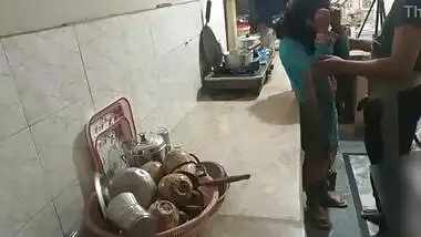 Desi Indian stepsister has hard sex in kitchen, Bhai ne bahan ki kitchen me jabardasti chudai ki, Clear hindi audio