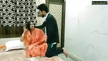 Desi mother in law fucked by daughter husband! Viral jobordosti sex with audio