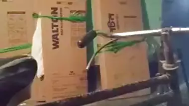 Peeping Tom makes XXX vid of Desi college girl fucking her professor