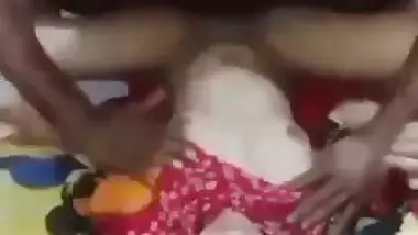 Guy records a desi MMS of his fucking friend with his GF