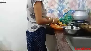 Local Bhabi Sex In Dining Room