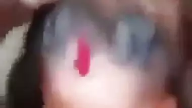 A quick desi blowjob of Bihari Bhabhi to her lover