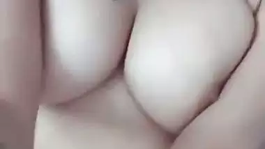 Anam Khan latest nude TikTok video