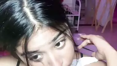 Accidental nipple slip of Tango video call sex girl