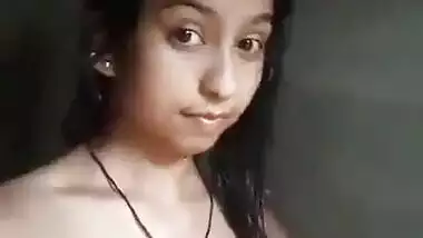 Desi Cute Girl Selfie Video