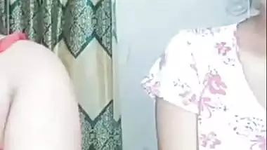 Two girls record their desi lesbian porn during a live show