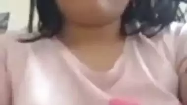 Desi mms new video call chat of topless viral girl