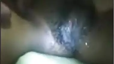 Wherezs d next part she is so desperate