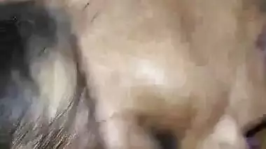 Desi lady sucks dick in the blowjob MMS