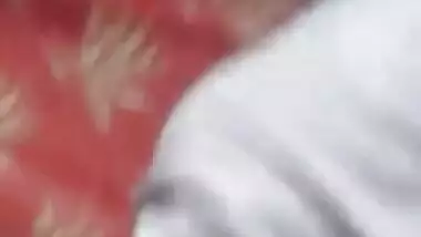 Sexy Punjabi girl shows off beautiful boobs on Desi boyfriend's camera