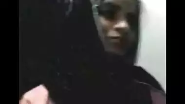 Tamil naked teen stripping on a webcam